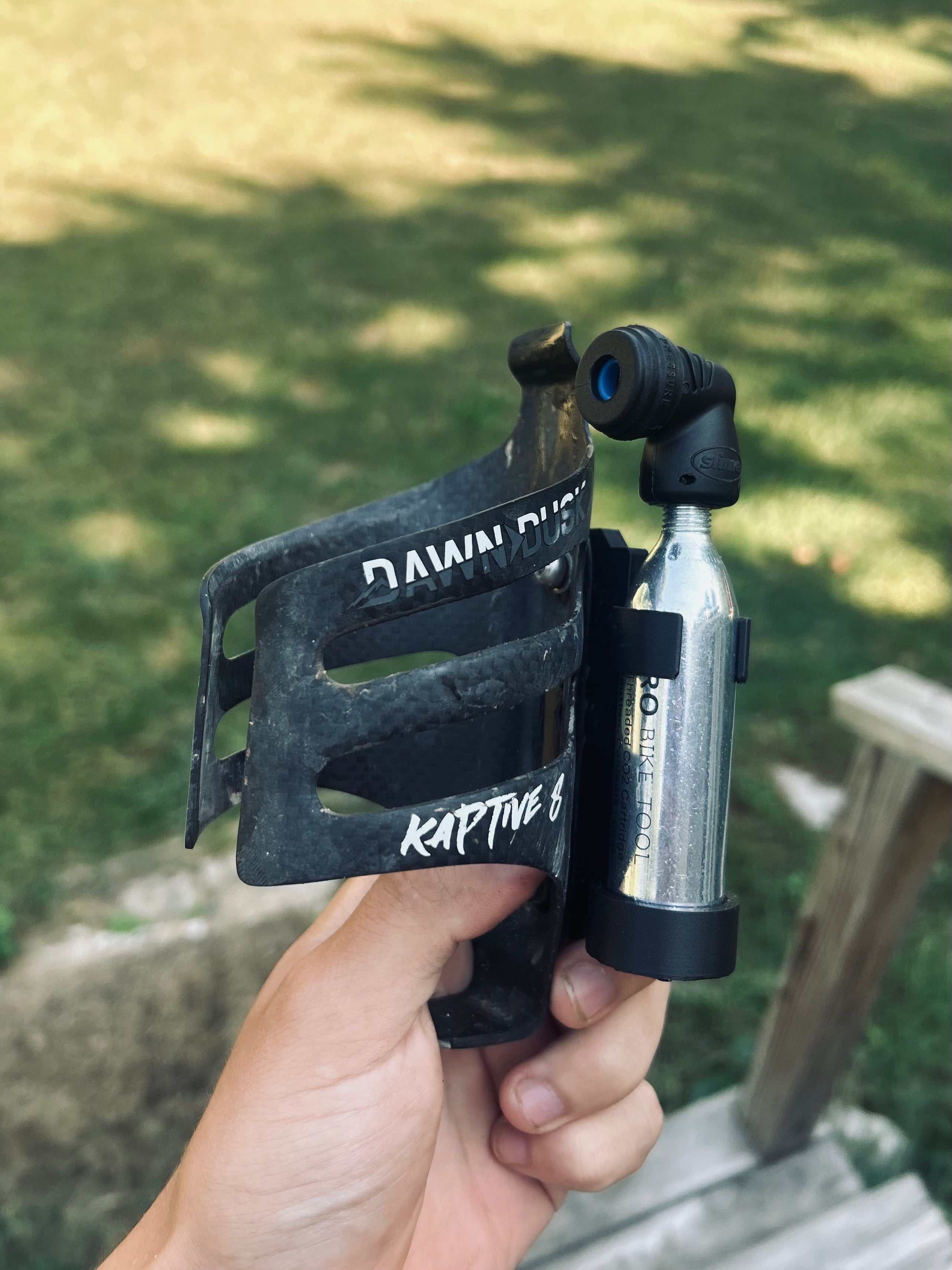 CO2 Cartridge Holder (bottle cage version) - CO201